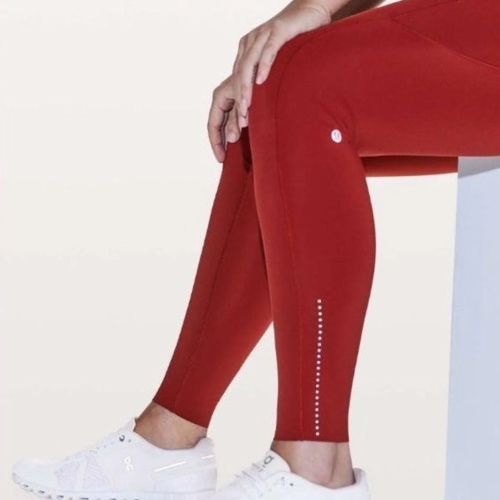 Lululemon Fast and Free 28in